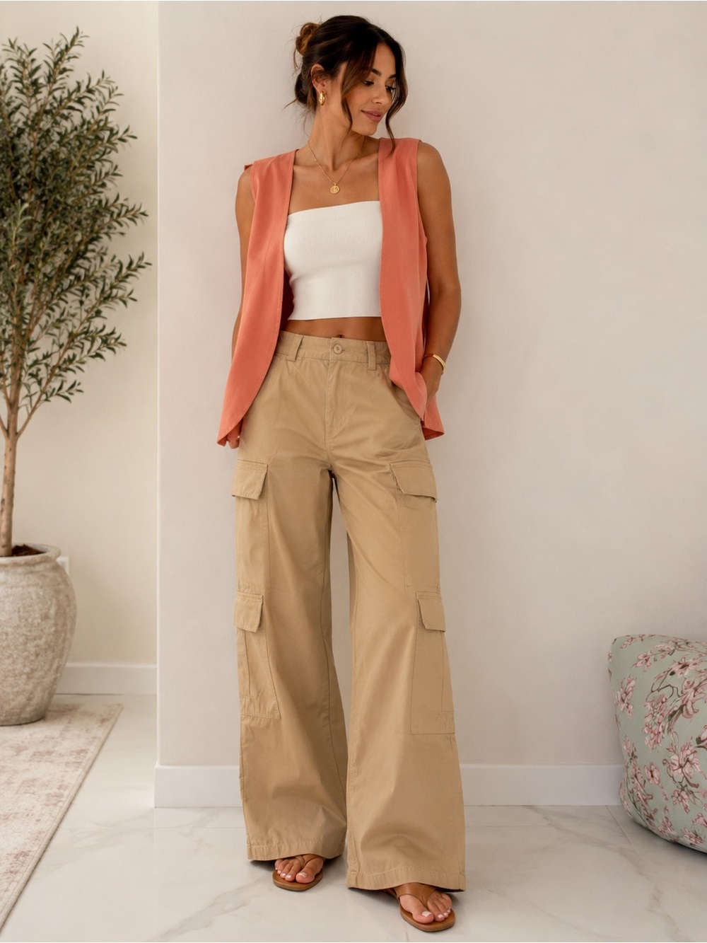 Know ones care High-Waist Wide-Leg Cargo Pants in Khaki size small